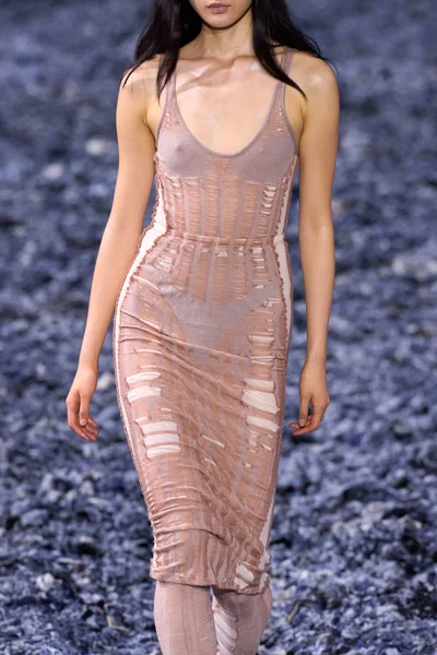 Look 67